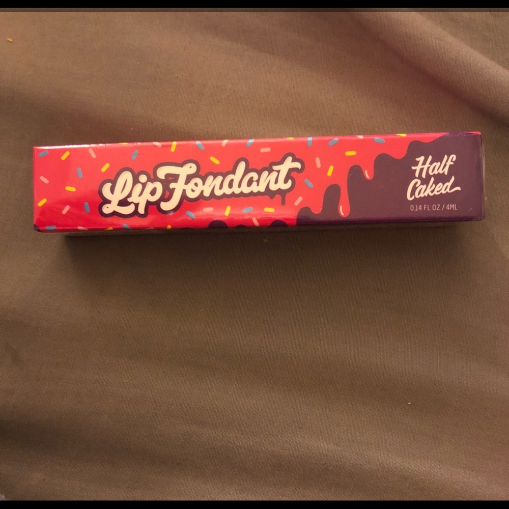 Liquid lipstick